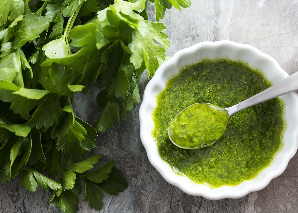 Parsley for the treatment of prostatitis