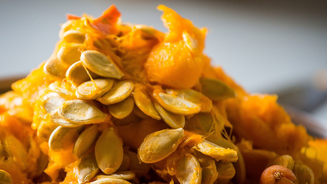 Pumpkin seeds from prostatitis